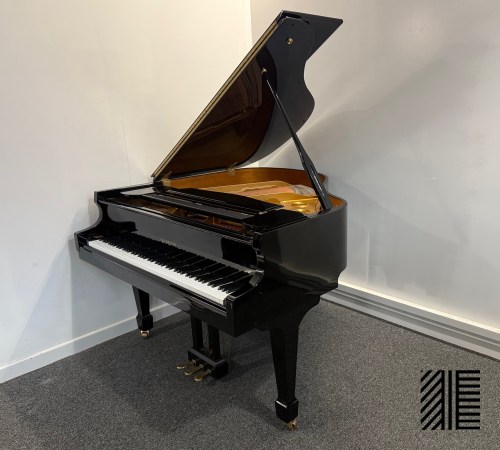 Samick Black High Gloss Baby Grand Piano piano for sale in UK 